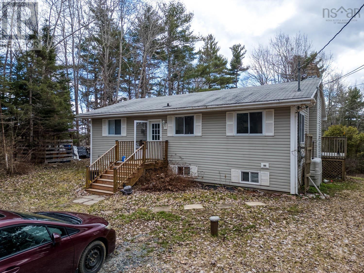 20 Rosley Road Property Photo 18