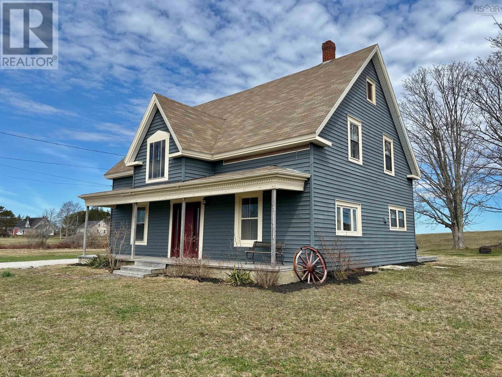 927 Highway 334 Property Photo 1