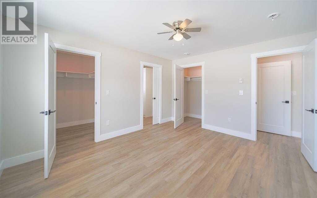 24 Starlite Property Photo 17