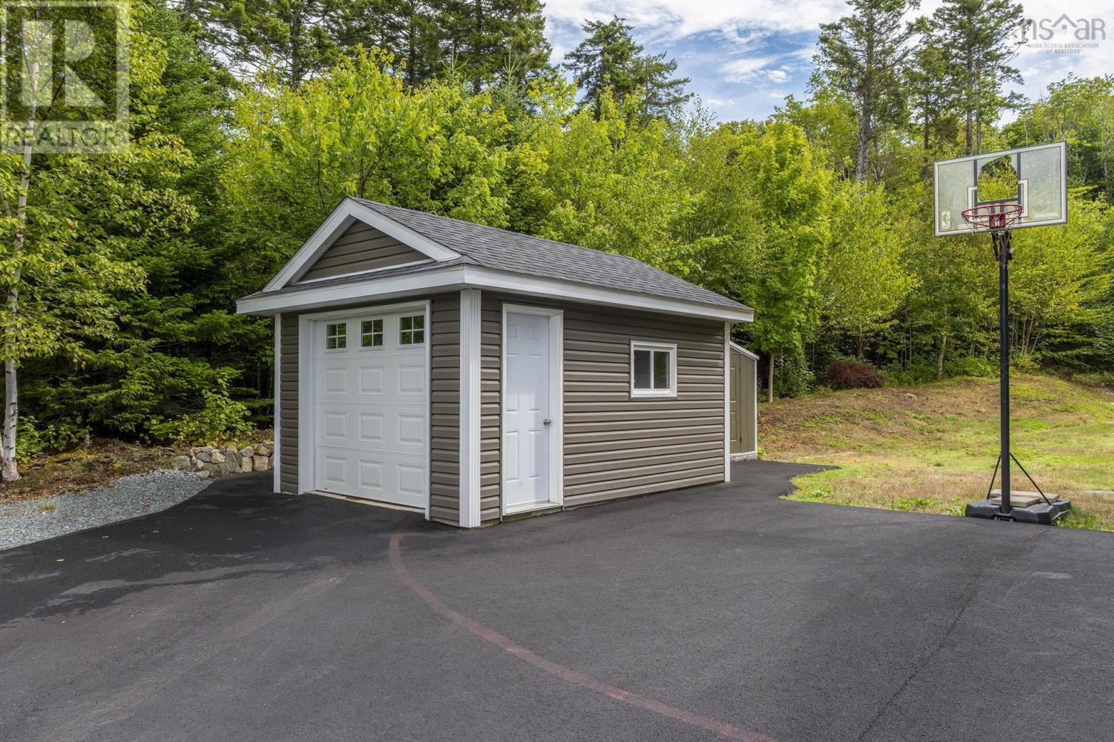243 Windbreak Run Property Photo 47