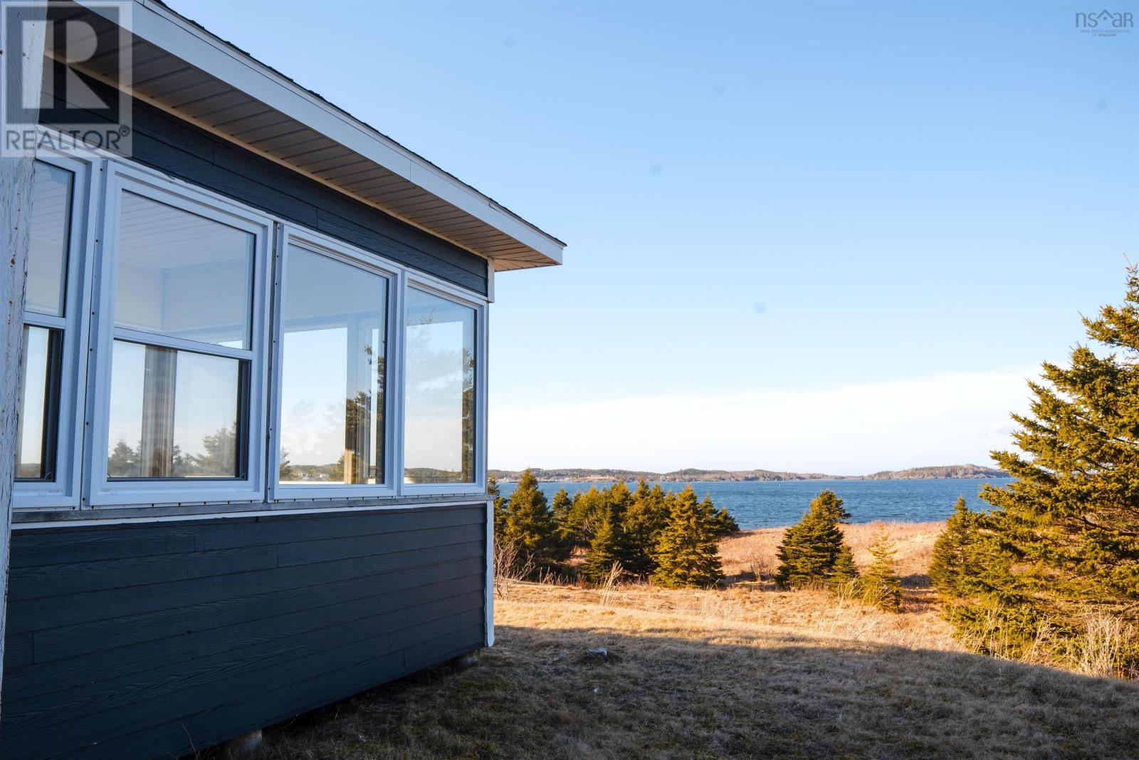 2408 Louisbourg Main-a-dieu Road Property Photo 3