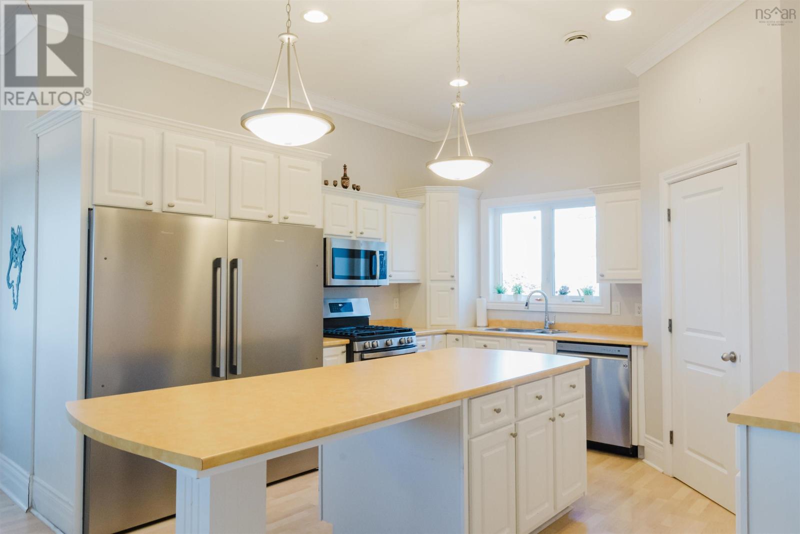 2408 Louisbourg Main-a-dieu Road Property Photo 17