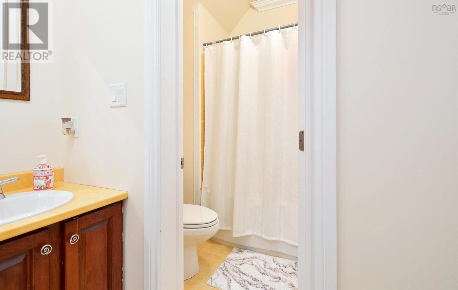 2408 Louisbourg Main-a-dieu Road Property Photo 34