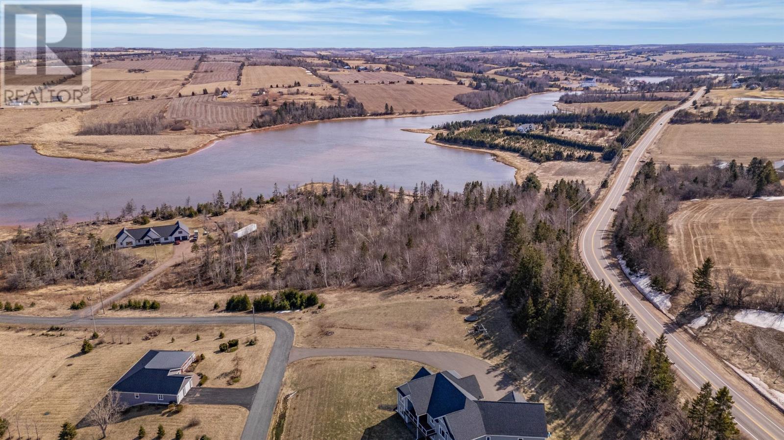 Highland View Drive Property Photo 15