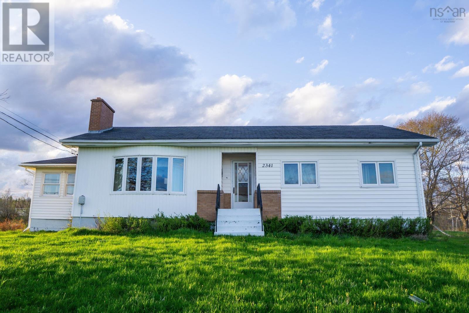 2341 Highway 376 Road Property Photo 1