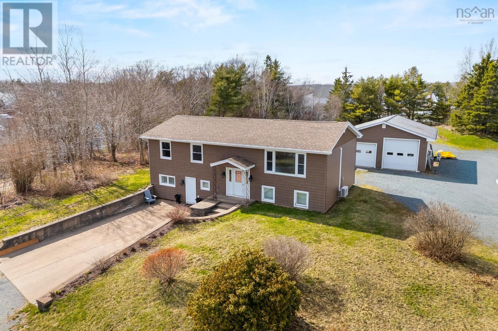 388 Cobequid Road Property Photo 3