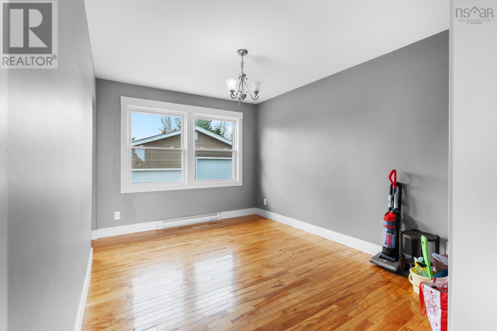 388 Cobequid Road Property Photo 6