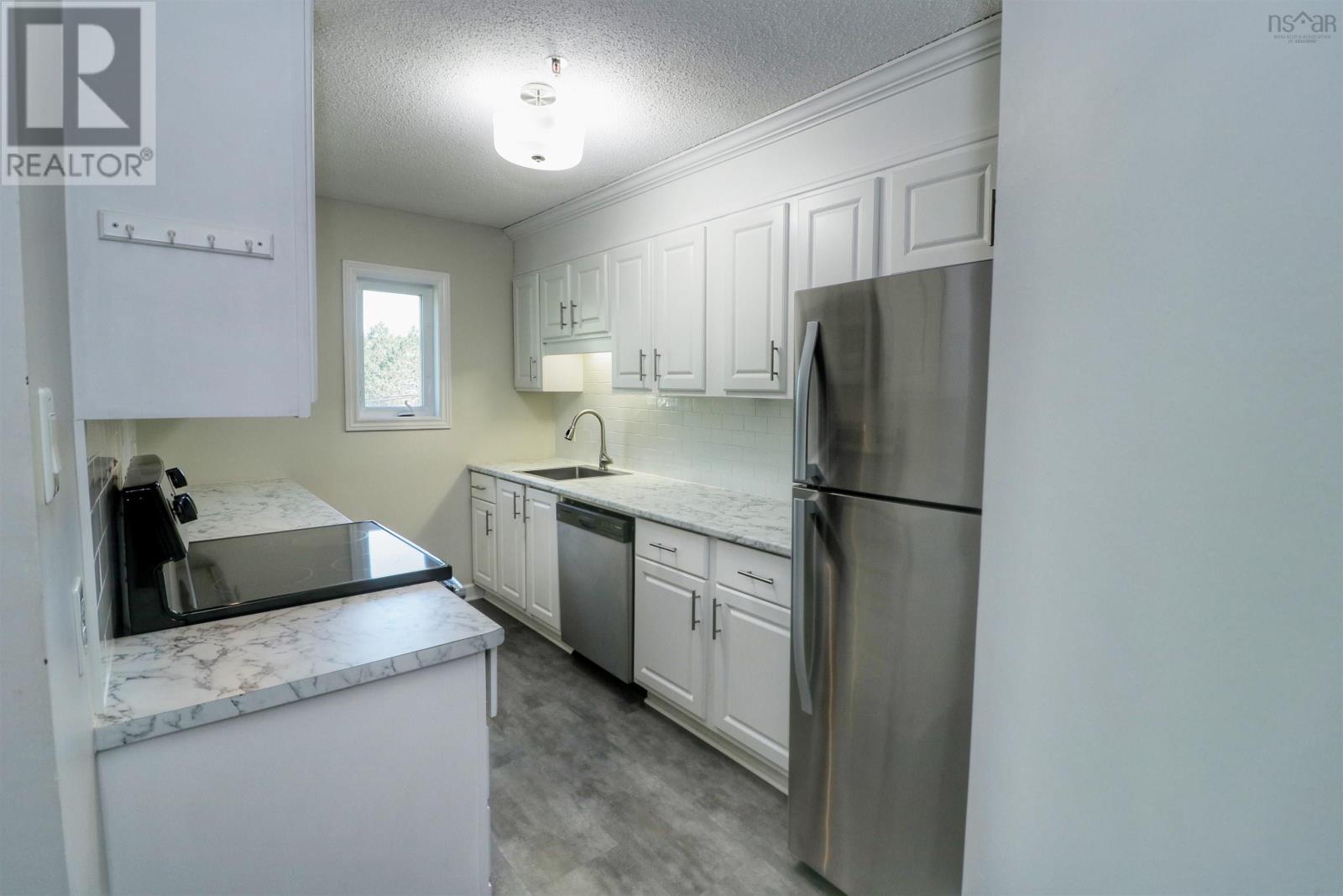 206 158 Farnham Gate Road Property Photo 8