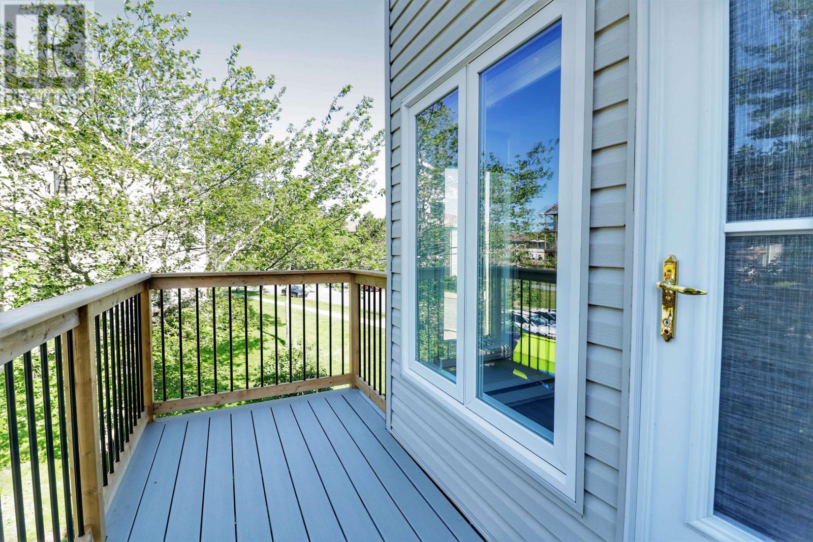 206 158 Farnham Gate Road Property Photo 13