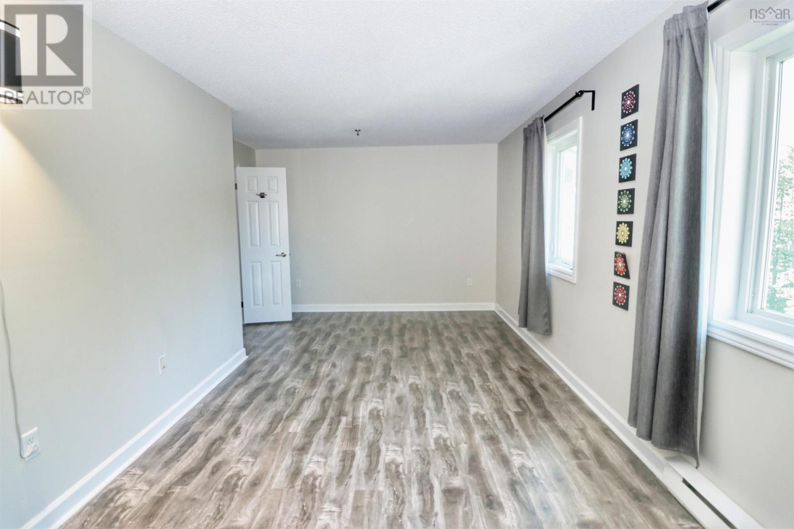 206 158 Farnham Gate Road Property Photo 19