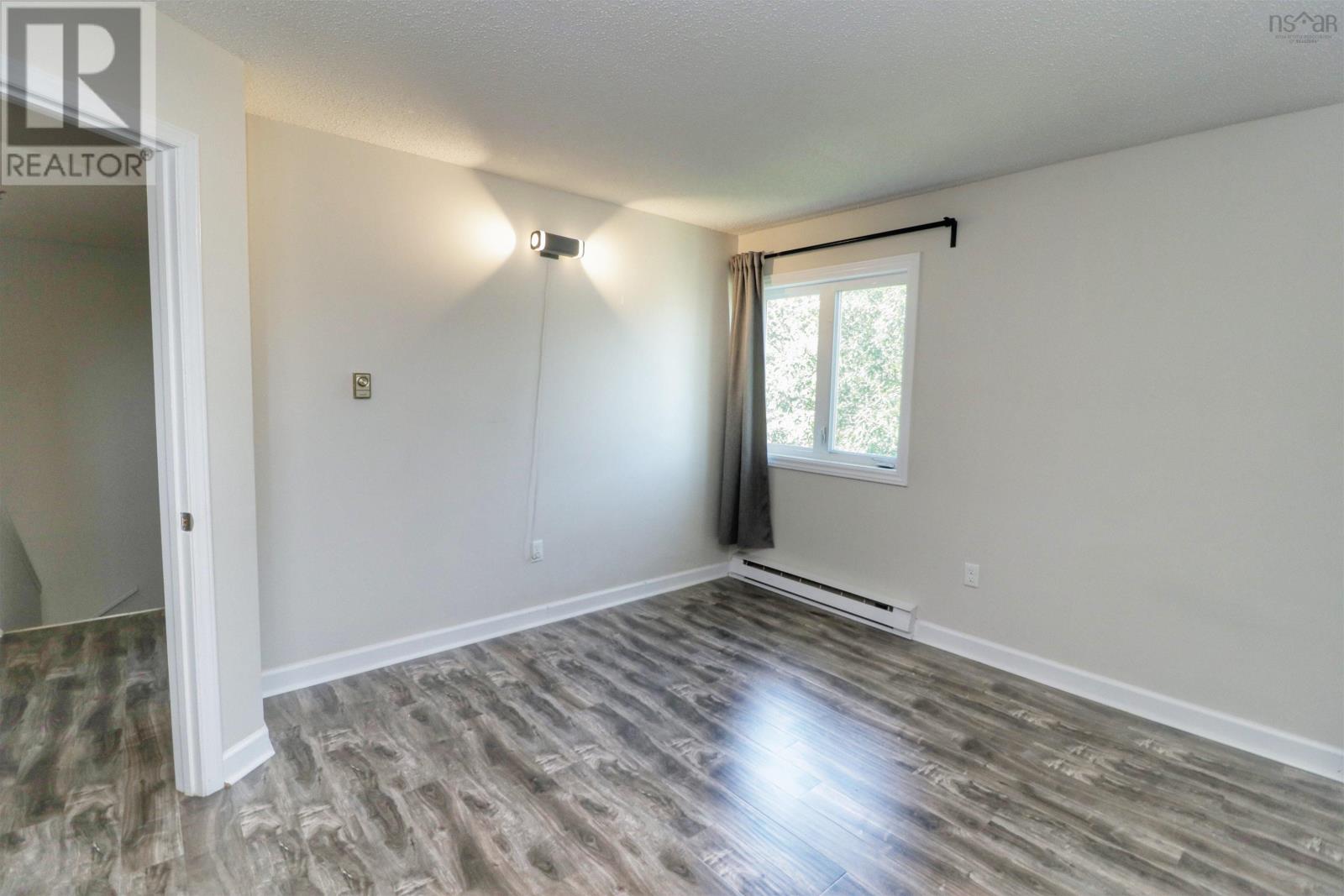 206 158 Farnham Gate Road Property Photo 22