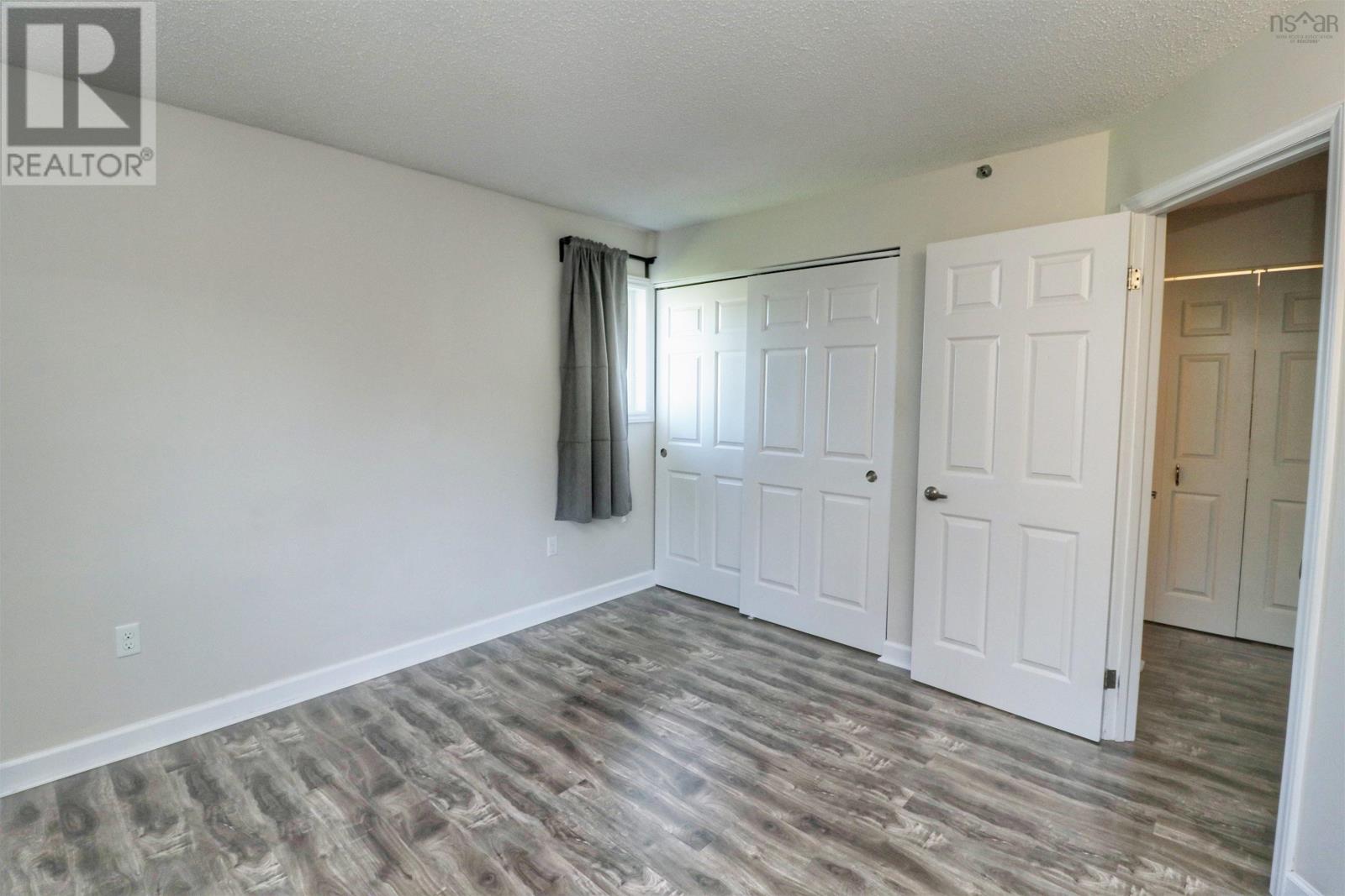 206 158 Farnham Gate Road Property Photo 23