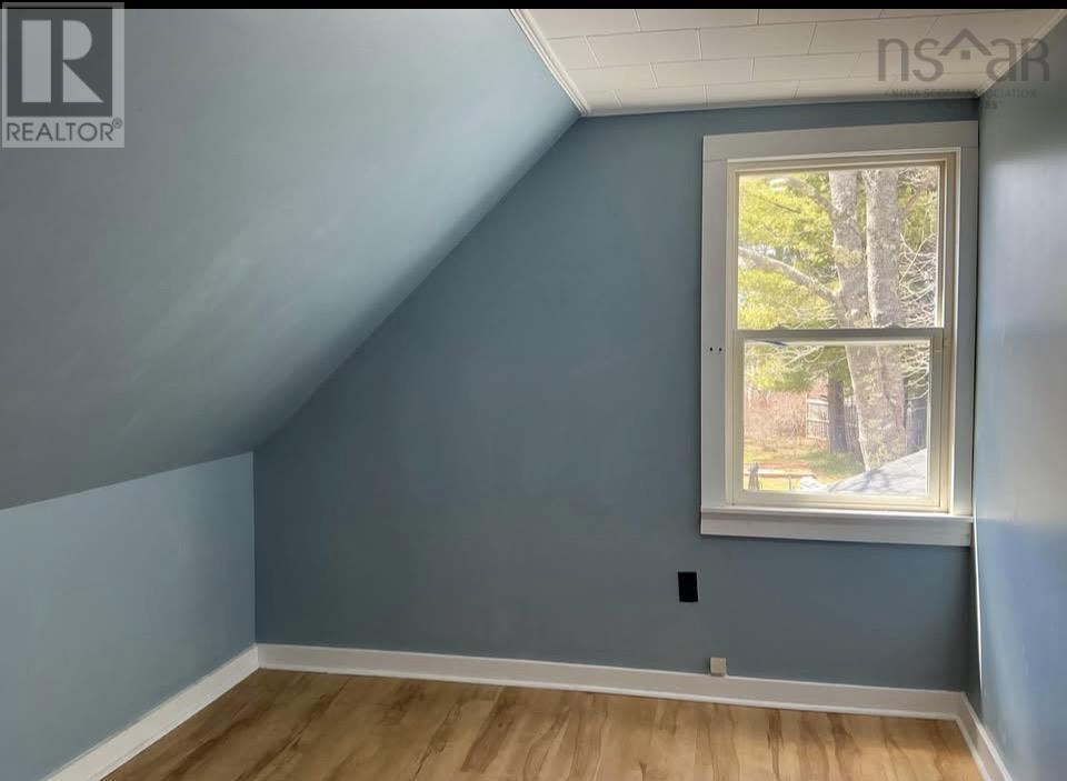 492 Highway 8 Property Photo 25