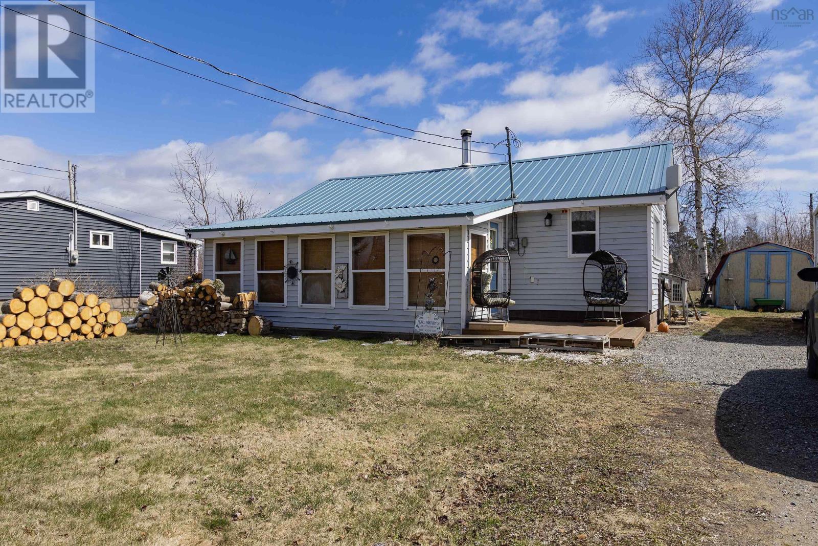 60 Jackson Point Road Property Photo 1