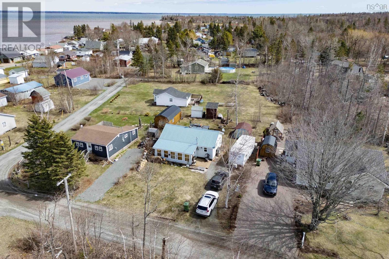 60 Jackson Point Road Property Photo 3