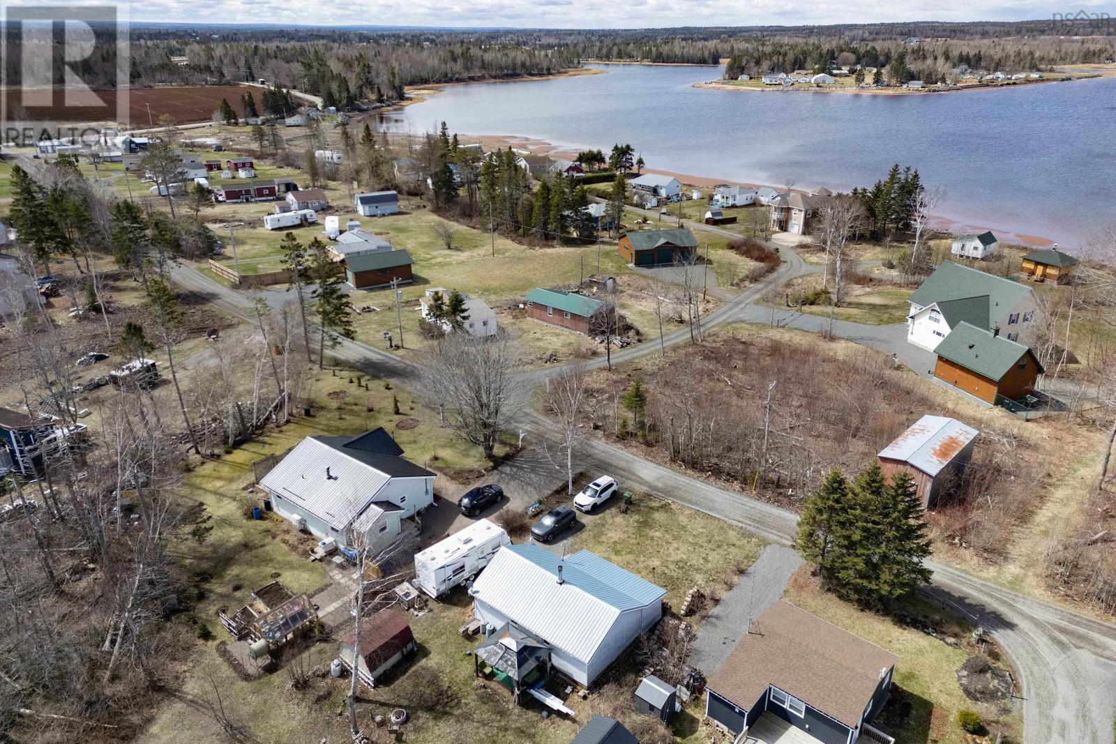 60 Jackson Point Road Property Photo 22