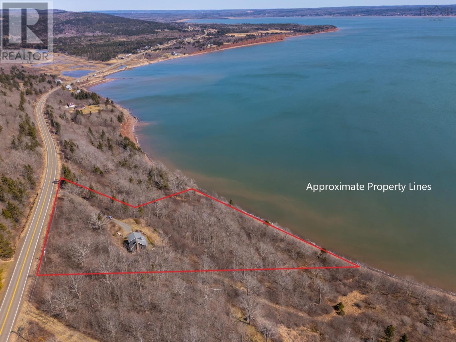 9482 Highway 217 Property Photo 6