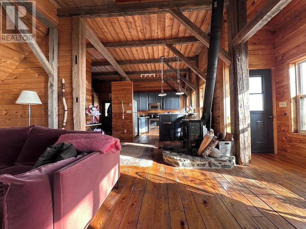 9482 Highway 217 Property Photo 7