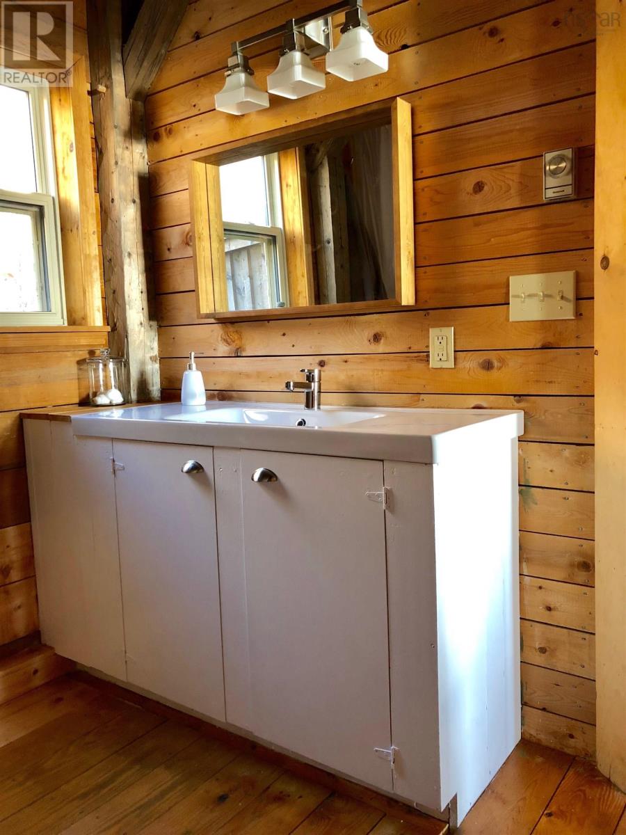 9482 Highway 217 Property Photo 16