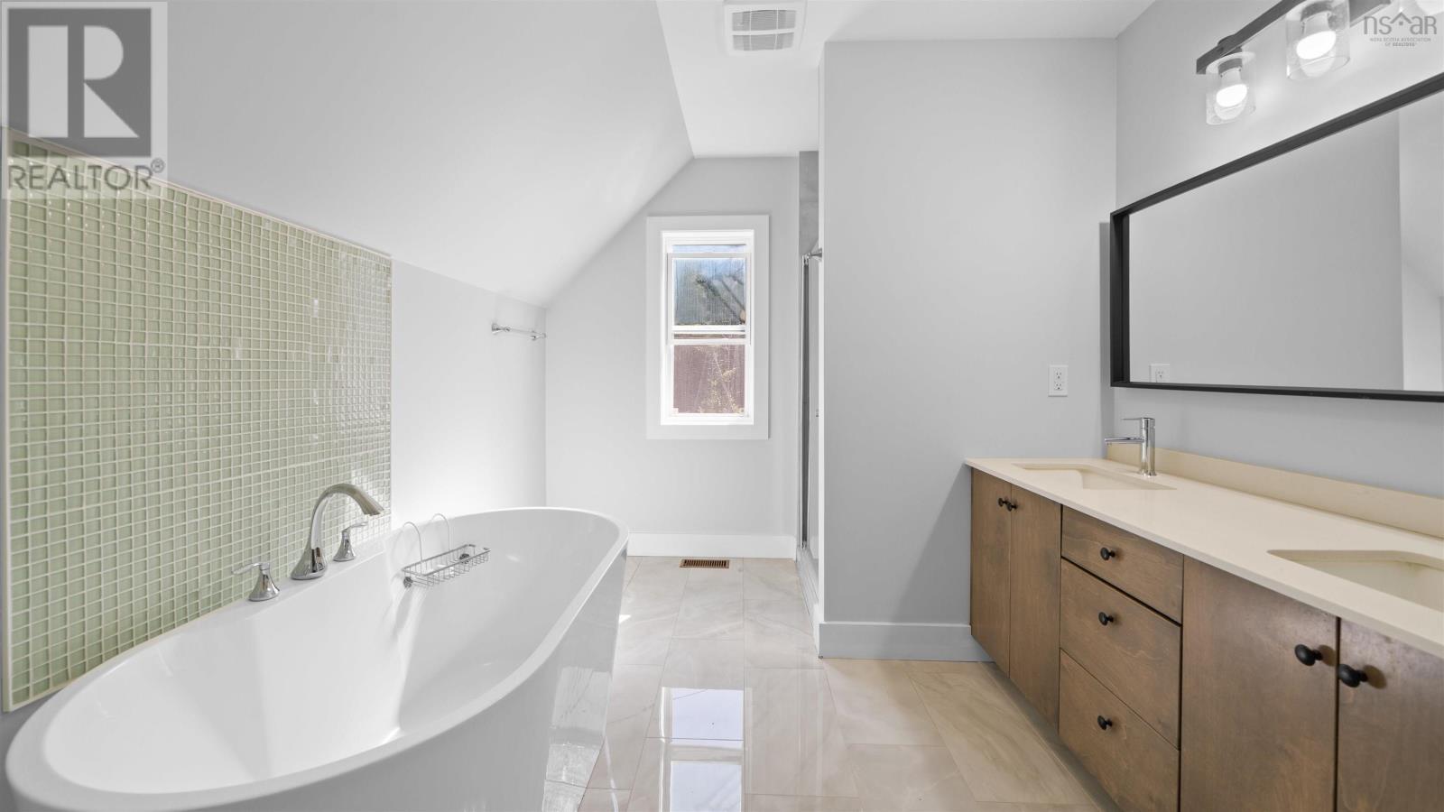 1399 East Petpeswick Road Property Photo 46
