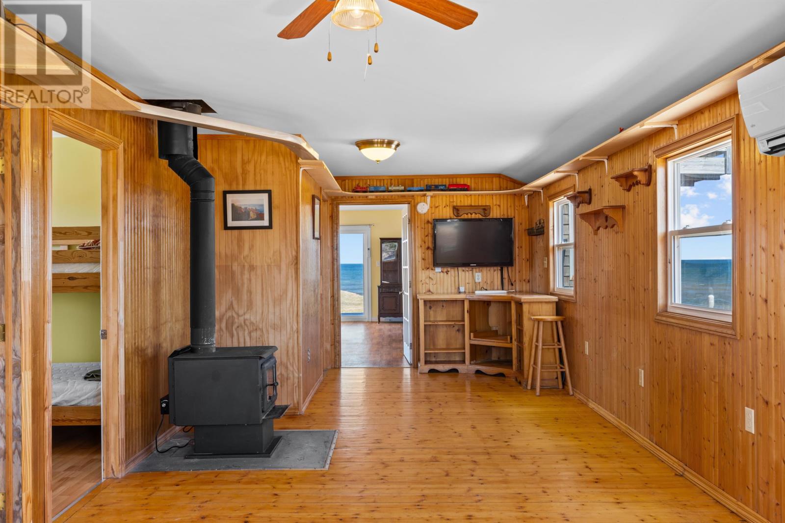 182 Shore Road Property Photo 13