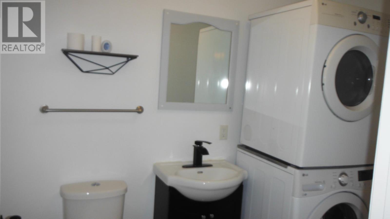 90-94 Stockman Drive Property Photo 27
