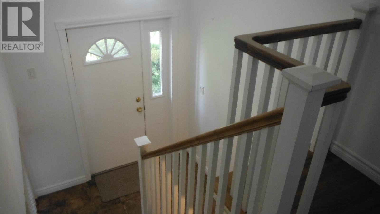 90-94 Stockman Drive Property Photo 28