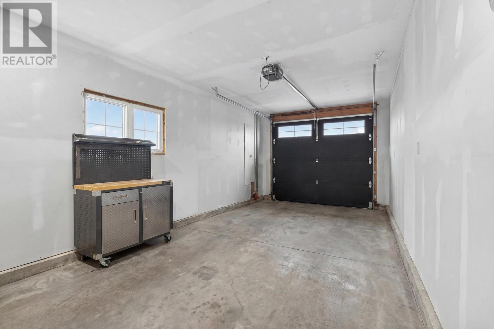 66 Notre Dame Road Property Photo 32