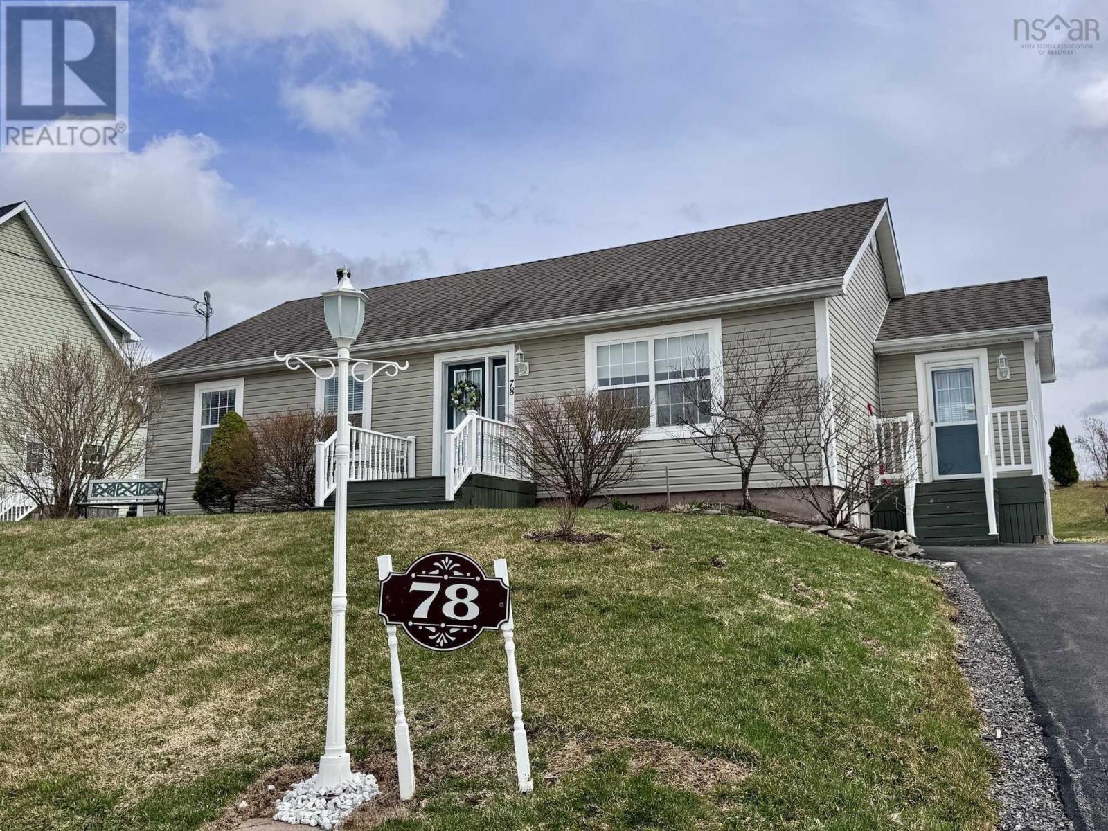 78 Celtic Drive Property Photo 1