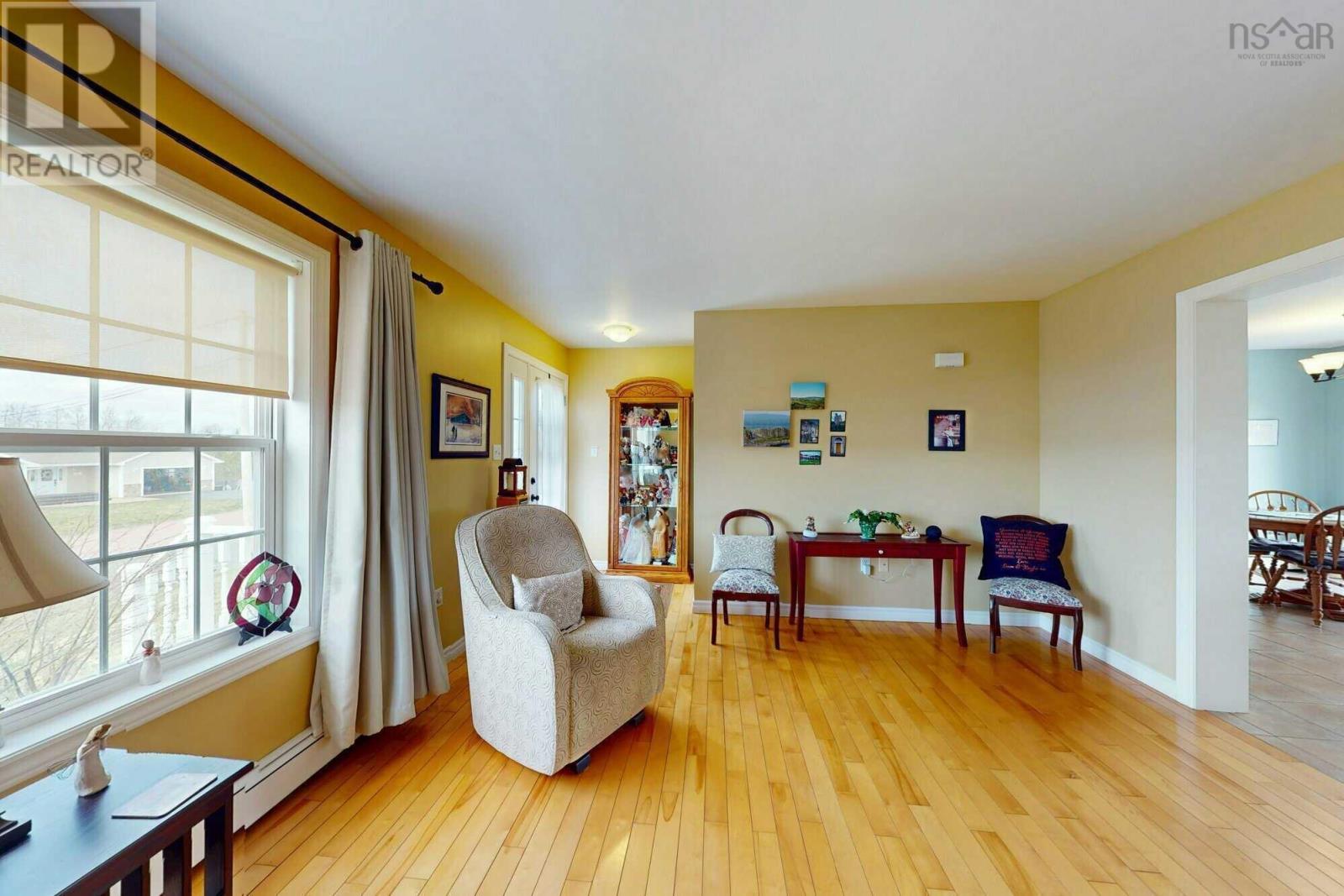78 Celtic Drive Property Photo 6