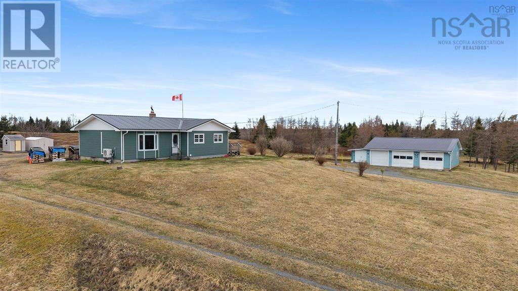 684 St Marys Road Property Photo 4
