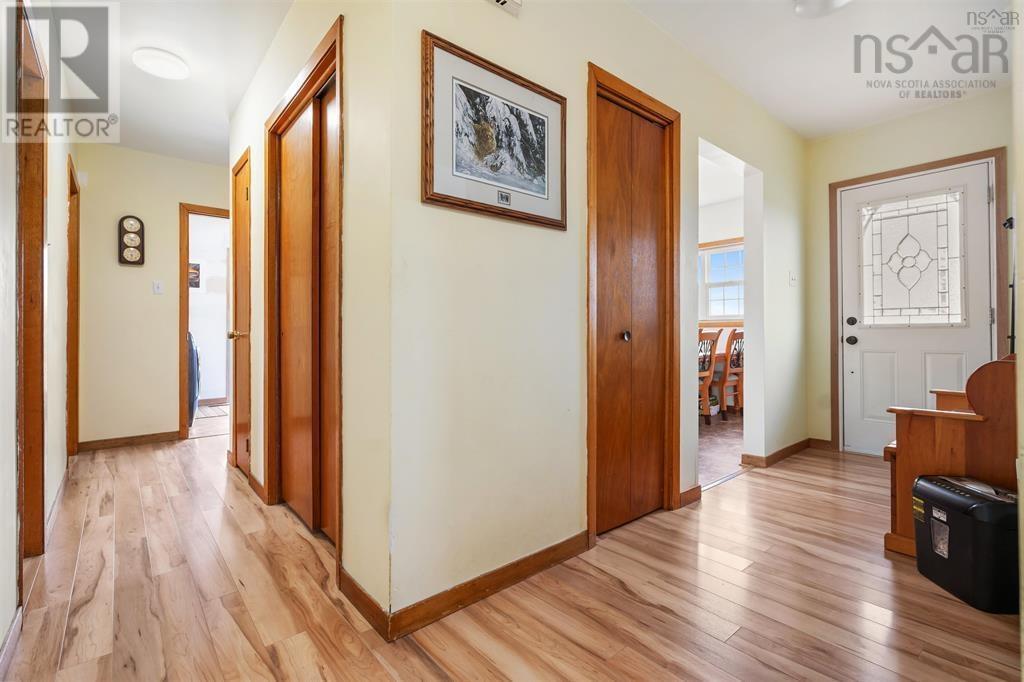 684 St Marys Road Property Photo 11