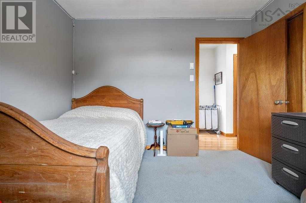 684 St Marys Road Property Photo 20