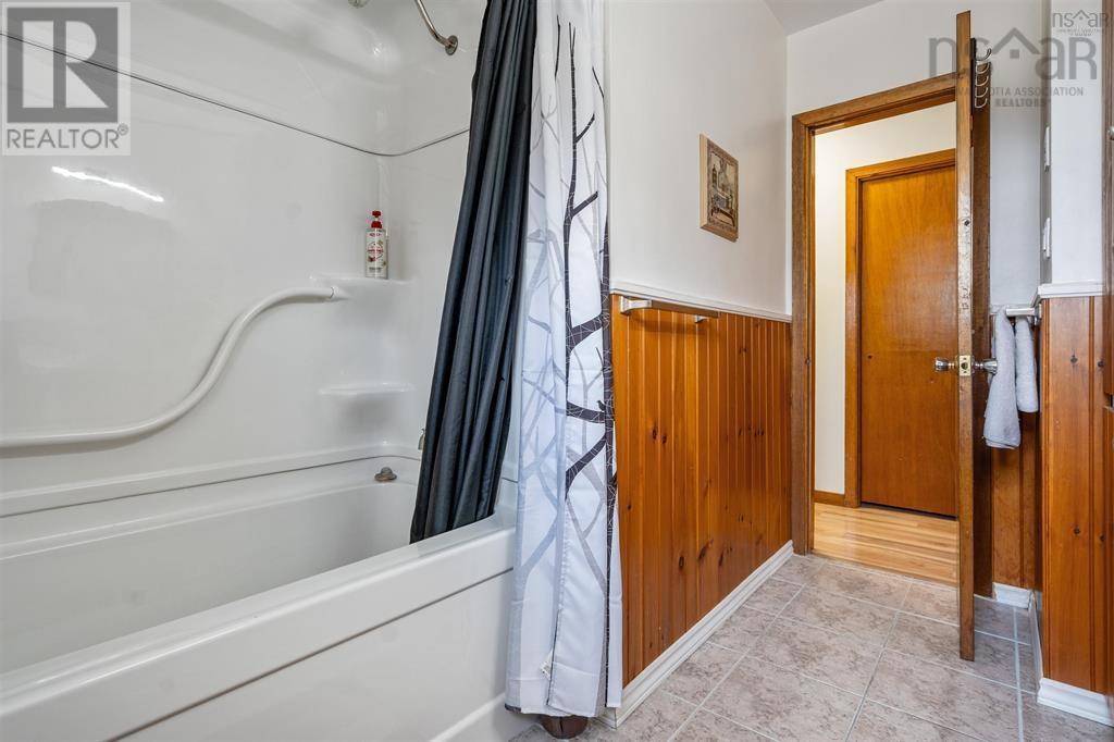 684 St Marys Road Property Photo 23