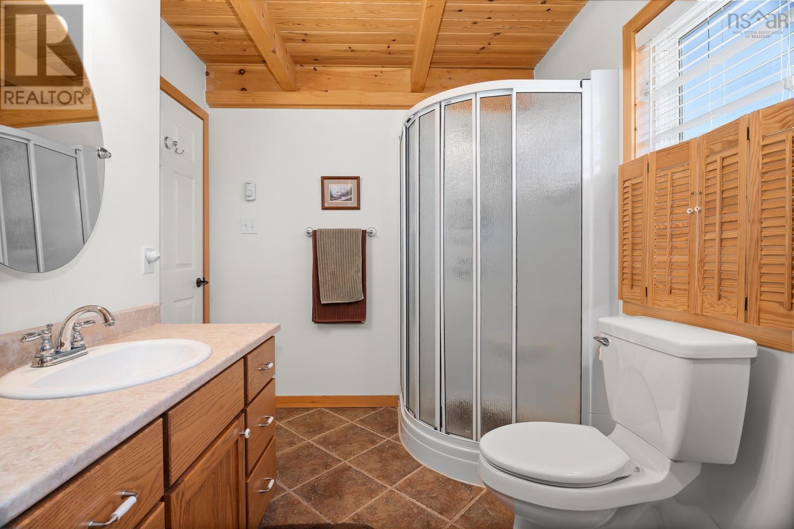 240 Beaver Drive Property Photo 16