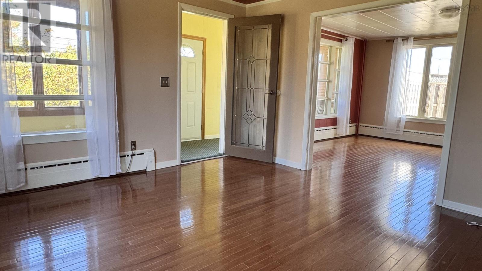 325 Reserve Street Property Photo 16
