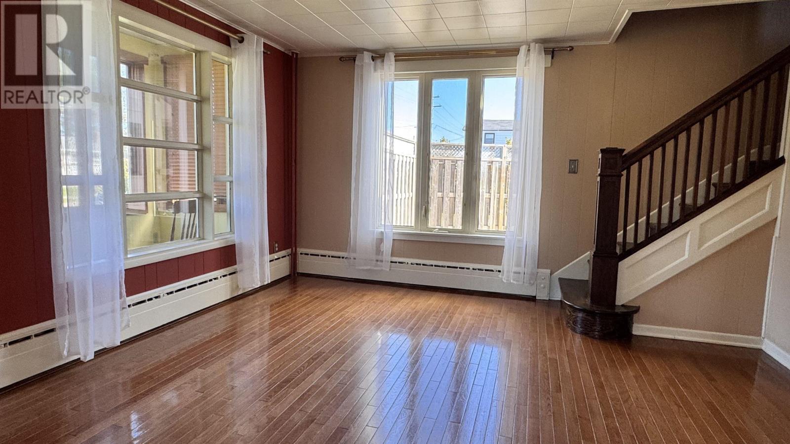 325 Reserve Street Property Photo 17