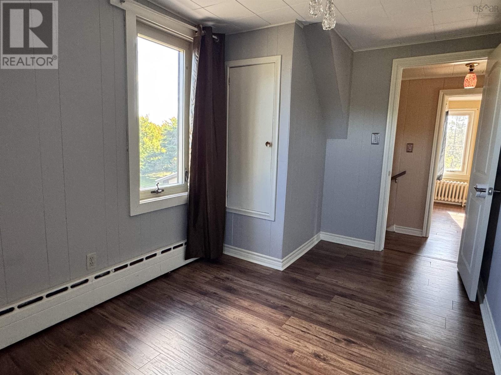 325 Reserve Street Property Photo 20
