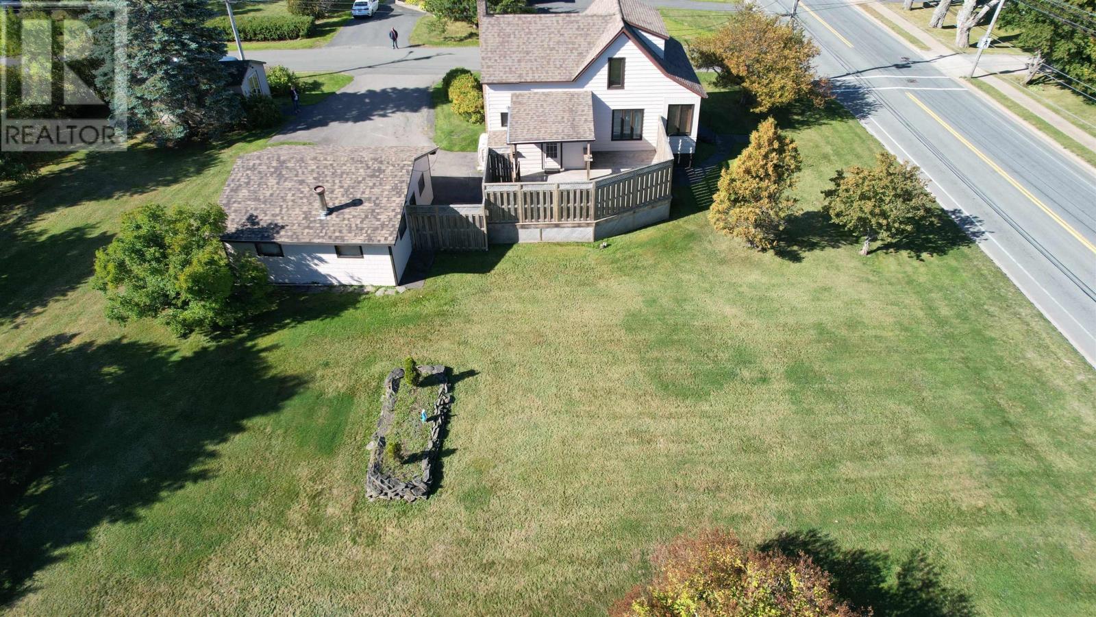 325 Reserve Street Property Photo 39
