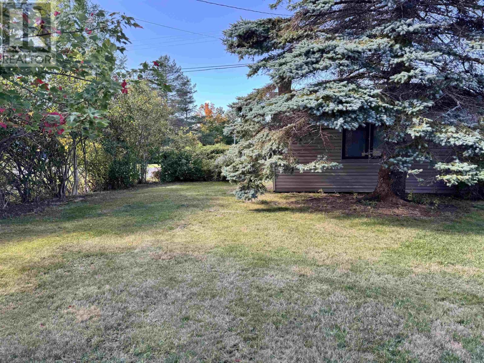 325 Reserve Street Property Photo 41