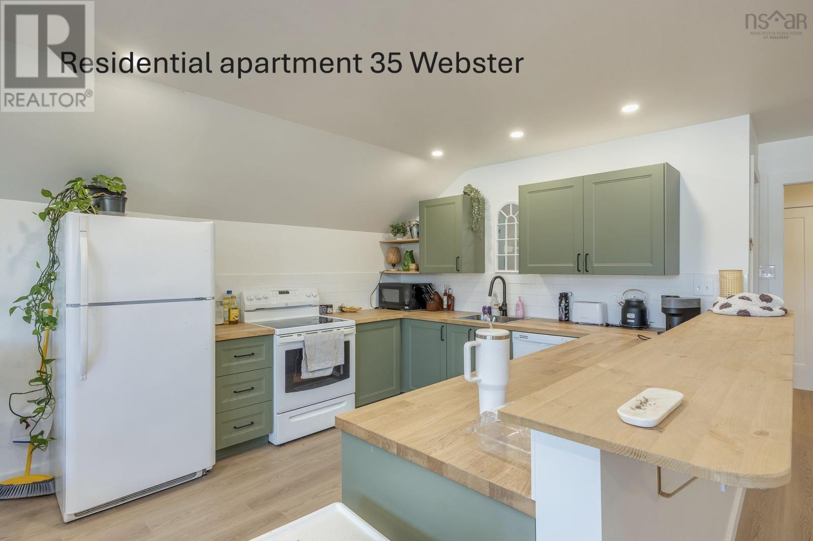 35-49 Webster Street Property Photo 20