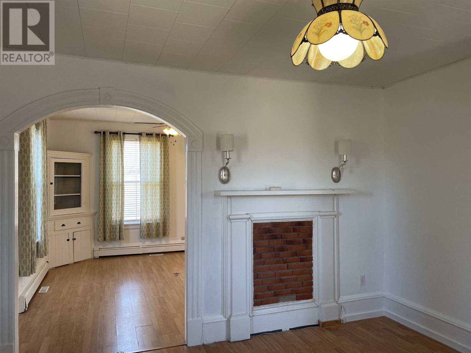 41044 Rte 2 Western Road Property Photo 11