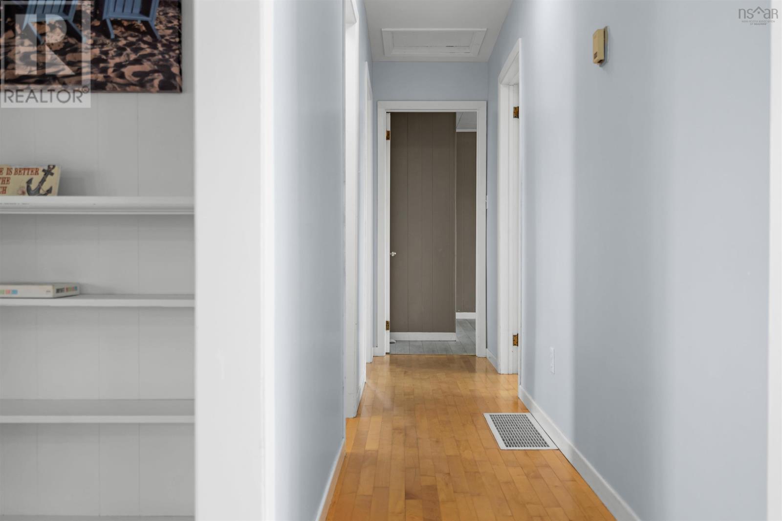 6143 Little Harbour Road Property Photo 19