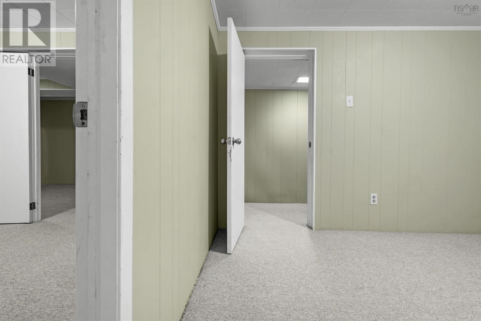 6143 Little Harbour Road Property Photo 30