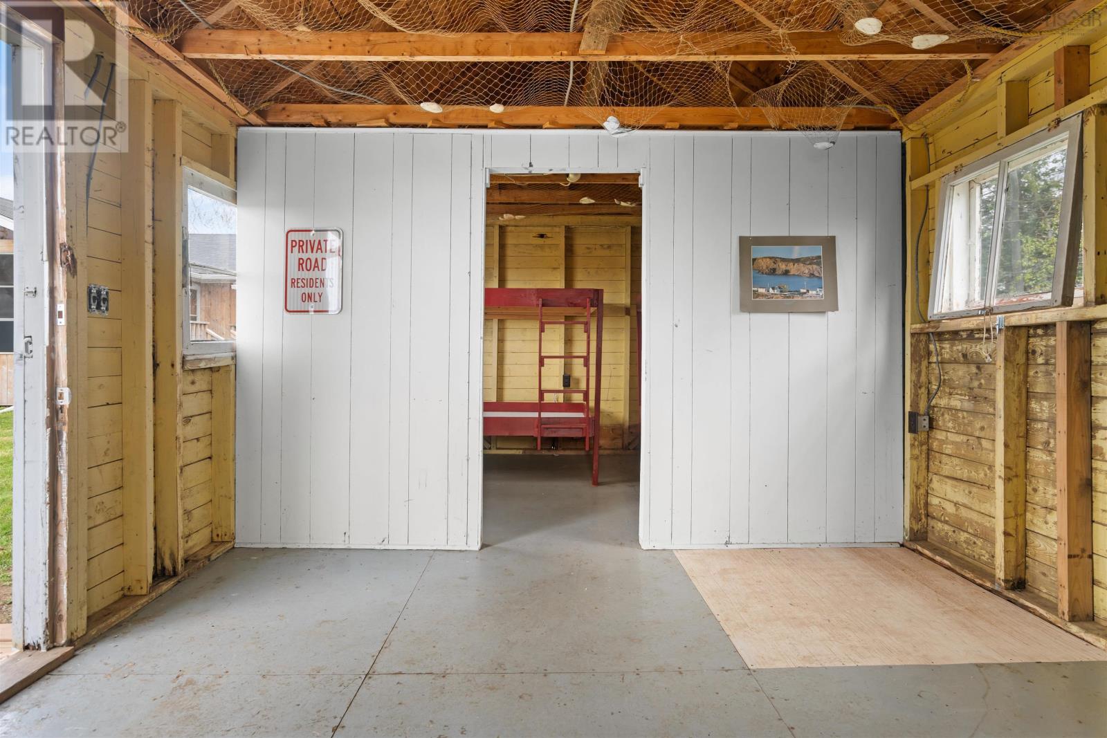 6143 Little Harbour Road Property Photo 35