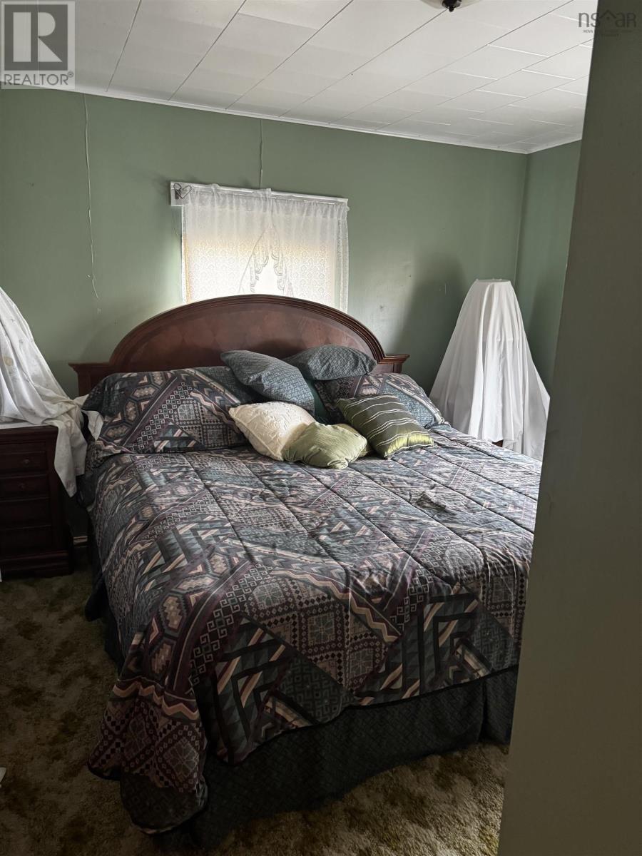20 Hurst Street Property Photo 14