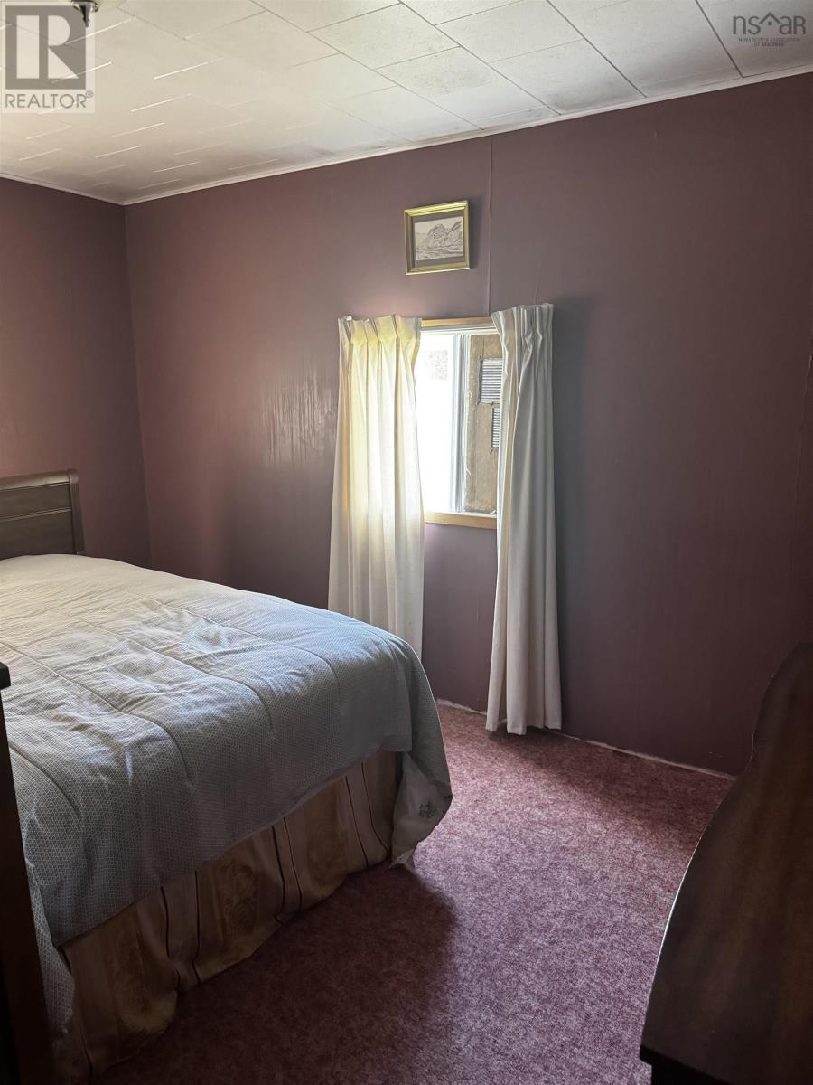 20 Hurst Street Property Photo 15