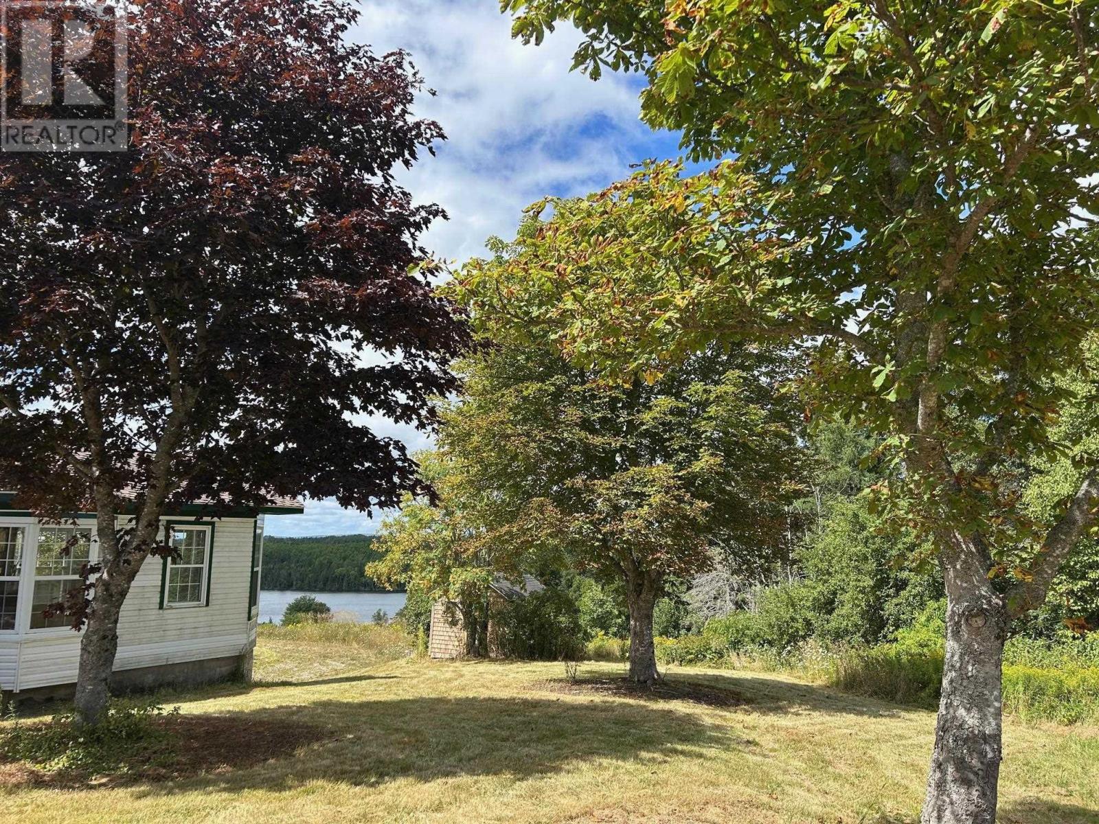 460 Red Point Road Property Photo 5