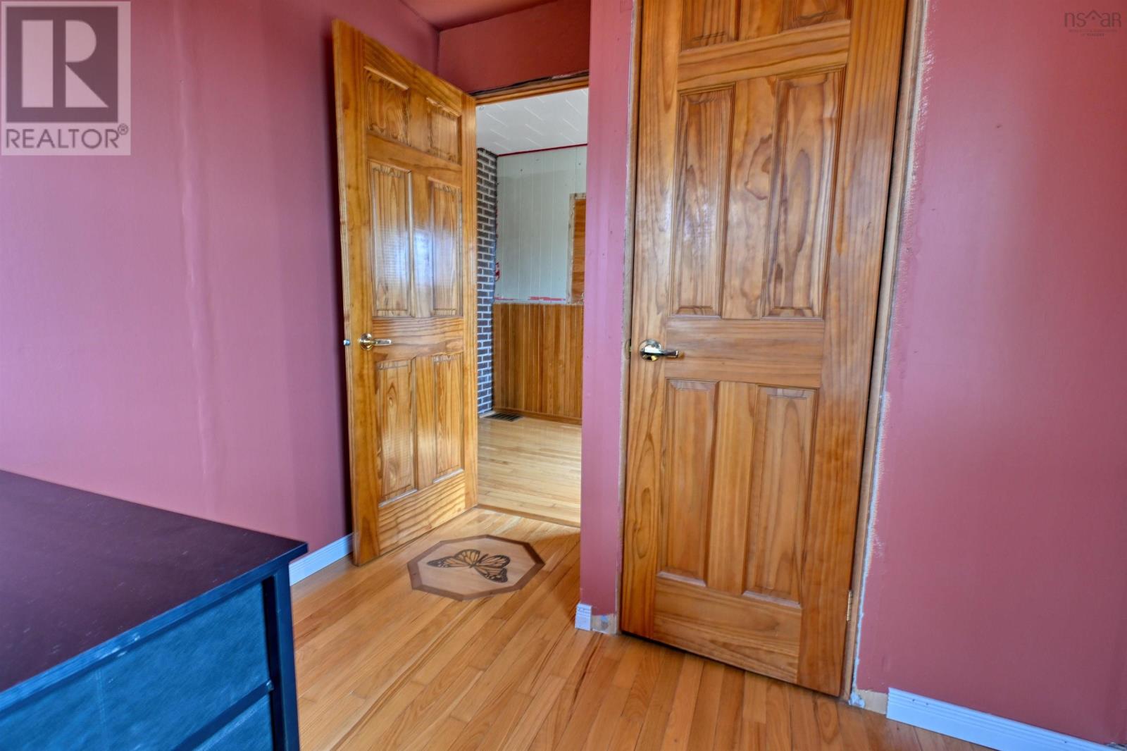 460 Red Point Road Property Photo 35