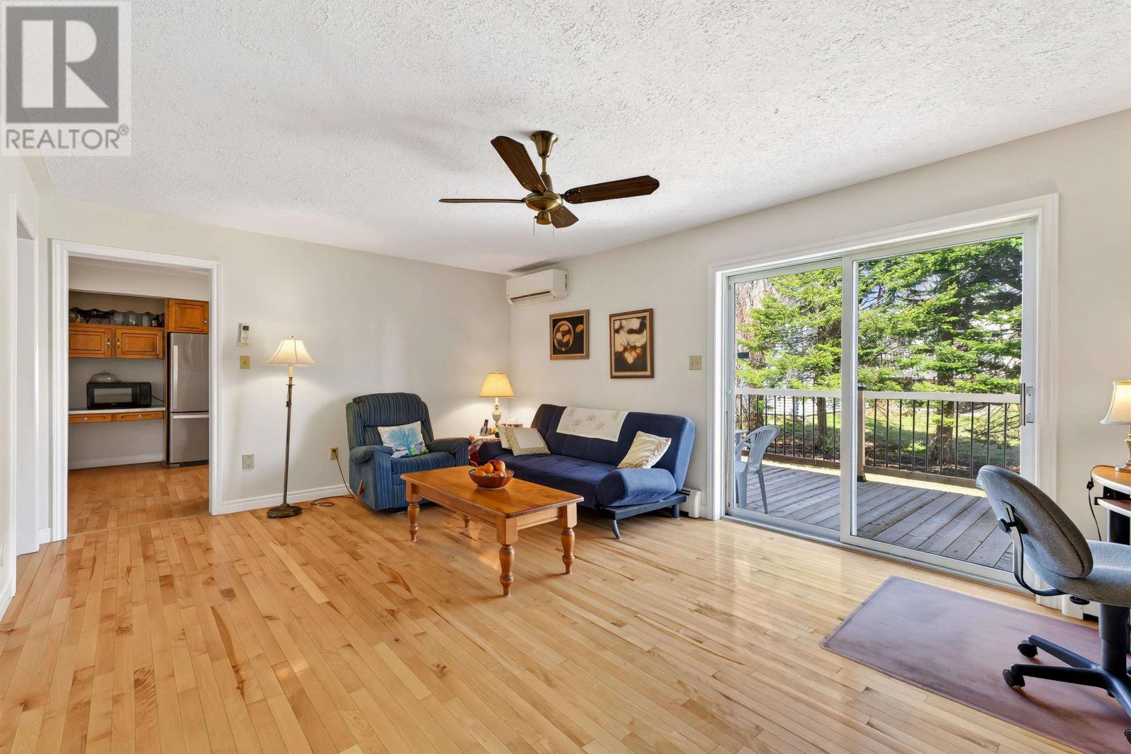 20 Johnson Avenue Property Photo 9
